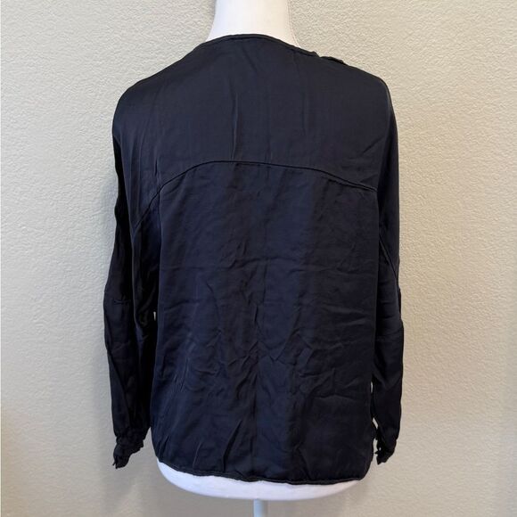 Zara Women’s Navy Blouse - Picture 3 of 4